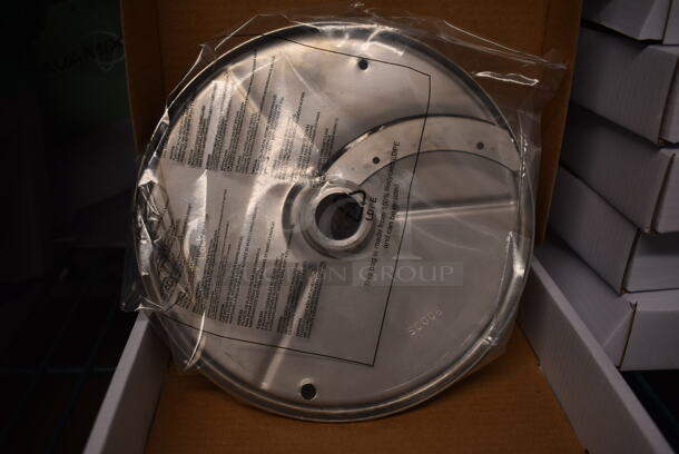 10 BRAND NEW SCRATCH AND DENT! AvaMix 928D8SLC 5/16" Slicing Disc for 1 hp Food Processors. 10 Times Your Bid! - Image 4 of 4