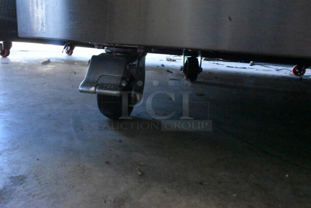 BRAND NEW SCRATCH AND DENT! 2022 Avantco 178CBE72HC Stainless Steel Commercial 4 Drawer Chef Base on Commercial Casters. 115 Volts, 1 Phase. Tested and Working! - Image 5 of 12