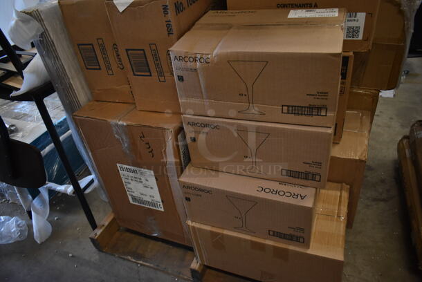 PALLET LOT of 19 BRAND NEW SCRATCH AND DENT! Boxes Including 2 Box of 50010W Choice 10 oz. White Poly Paper Hot Cup - 1000/Case, 2 Box P150BLK Solo 1.5 oz. Black Polystyrene Souffle / Portion Cup - 2500/Case, 3 Arcoroc V4025 Romeo Martini Glasses, Creative Converting 28103981 16 oz. Bermuda Blue Plastic Cup - 20/Pack, 2 Box 760IC08P Choice 8 oz. Pink Paper Frozen Yogurt / Food Cup - 1000/Case. 19 Times Your Bid! - Image 3 of 9