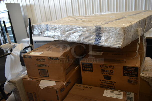 PALLET LOT of 19 BRAND NEW SCRATCH AND DENT! Boxes Including 2 Box of 50010W Choice 10 oz. White Poly Paper Hot Cup - 1000/Case, 2 Box P150BLK Solo 1.5 oz. Black Polystyrene Souffle / Portion Cup - 2500/Case, 3 Arcoroc V4025 Romeo Martini Glasses, Creative Converting 28103981 16 oz. Bermuda Blue Plastic Cup - 20/Pack, 2 Box 760IC08P Choice 8 oz. Pink Paper Frozen Yogurt / Food Cup - 1000/Case. 19 Times Your Bid! - Image 4 of 9