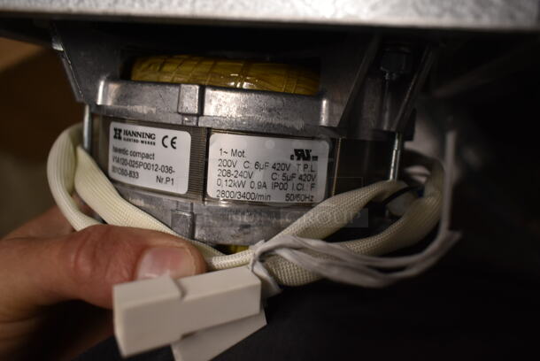 BRAND NEW SCRATCH AND DENT! Hanning V1A120-025P0012-036-001OS0-833 Motor.  - Image 5 of 6