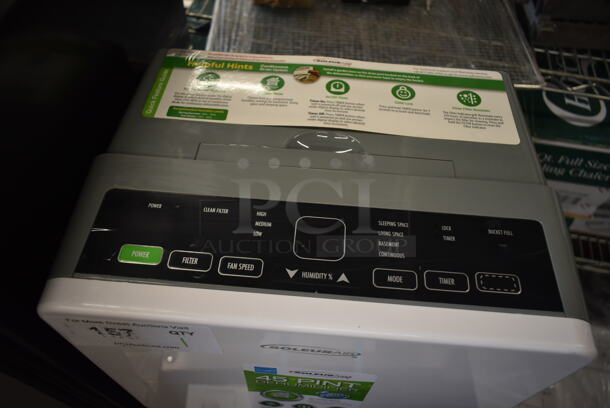 BRAND NEW SCRATCH AND DENT! SoleusAir HMT-D45E-A 45 Pint Dehumidifier. 115 Volts, 1 Phase. Tested and Working! - Image 5 of 7