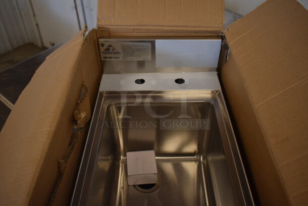 BRAND NEW SCRATCH AND DENT! Advance Tabco CR-HS-12 Stainless Steel Underbar Hand Sink with Deck Mount Faucet - 12" x 21" - Image 4 of 5