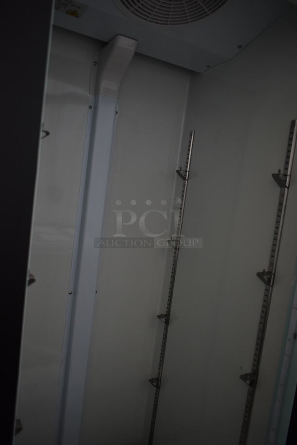 BRAND NEW SCRATCH AND DENT! Avantco 178GDC12FHCB Metal Commercial Single Door Reach In Cooler Merchandiser. See Pictures For Glass Damage.. 115 Volts, 1 Phase. Tested and Working! - Image 4 of 4