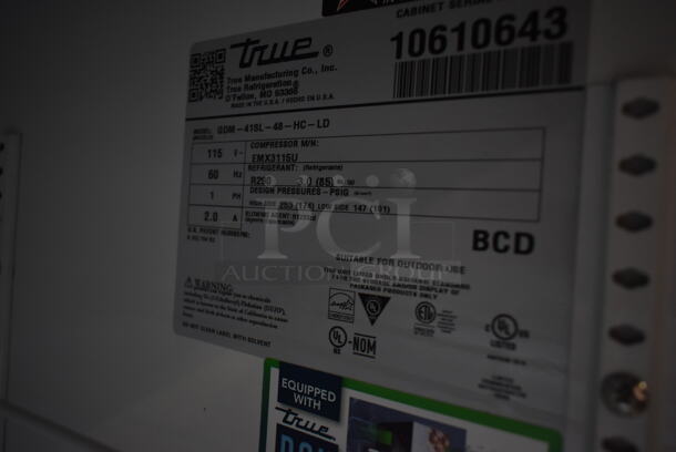 2024 True GDM-41SL-48-HC-LD Metal Commercial 2 Door Reach In Cooler Merchandiser w/ Poly Coated Racks. 115 Volts, 1 Phase. Tested and Working! - Image 4 of 6