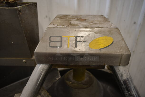 2017 BTF Konik1 I-II Metal Commercial Floor Style Dough Rounder on Commercial Casters. 220 Volts, 3 Phase.  - Image 4 of 6