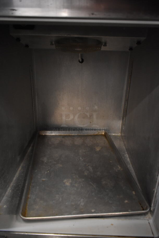 Continental CPT42 Stainless Steel Commercial Pizza Prep Table w/ Cutting Board and Over Shelf. 115 Volts, 1 Phase. Tested and Working! - Image 4 of 5
