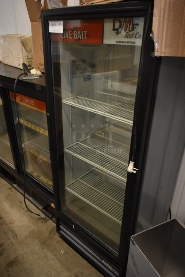 2016 True GDM-12-HC-LD Metal Commercial Single Door Reach In Cooler Merchandiser w/ Poly Coated Racks. 115 Volts, 1 Phase. Tested and Working! - Image 2 of 3