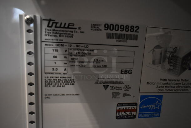 2016 True GDM-12-HC-LD Metal Commercial Single Door Reach In Cooler Merchandiser w/ Poly Coated Racks. 115 Volts, 1 Phase. Tested and Working! - Image 3 of 3