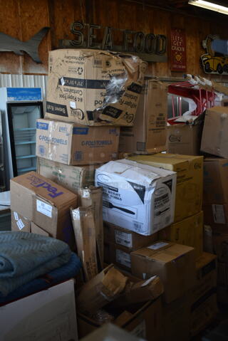 PALLET LOT of 22 BRAND NEW SCRATCH AND DENT! Boxes Including 50HT1 Dart 50HT1 5" x 5" x 3" White Foam Hinged Lid Container - 500/Case, 500CFT Lavex White C-Fold Standard Weight Towel - 2400/Case, 130HBKCUTFW Visions Individually Wrapped Black Heavy Weight Plastic Fork - 1000/Case, 127CH16S Choice 16 oz. Clear RPET Shallow Hinged Deli Container - 200/Case, 382PM13KETTLE Carnival King 12 oz. Kettle for PM1360, 127CH16S Choice 16 oz. Clear RPET Shallow Hinged Deli Container - 200/Case, Smooth Double Wall Hot Cups, Choice #4 Paper Food Containers, 472WC100T Buckeye 6 Liter Class K Wet Chemical Fire Extinguisher Tagged - Rechargeable UL Rating 1A:K, 130WKFSNSPH Visions Individually Wrapped Heavy Weight White Plastic Cutlery Pack with Napkin and Salt and Pepper Packets - 500/Case, 500CC16 Choice Clear PET Customizable Plastic Cold Cup - 16 oz. - 1000/Case, 129MCR24B Choice 24 oz. Black Round Microwavable Heavy Weight Container with Lid 7 1/4" - 150/Case.. 22 Times Your Bid!