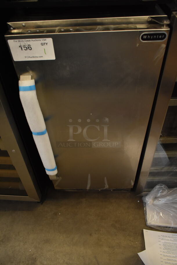 BRAND NEW SCRATCH AND DENT! Whynter BOR-326FS Stainless Steel Mini Single Door Outdoor Cooler. 3.2 cu. ft. 115 Volts, 1 Phase. Tested and Working! - Image 2 of 3