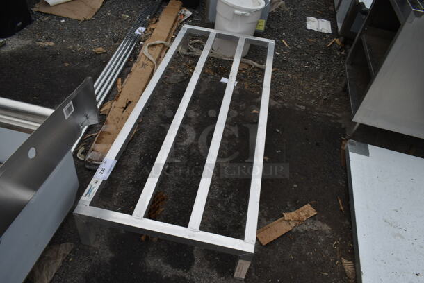 BRAND NEW SCRATCH AND DENT! Regency 600DUN24608 60" x 24" x 8" Aluminum Dunnage Rack - 1850 lb. Capacity - Image 4 of 4