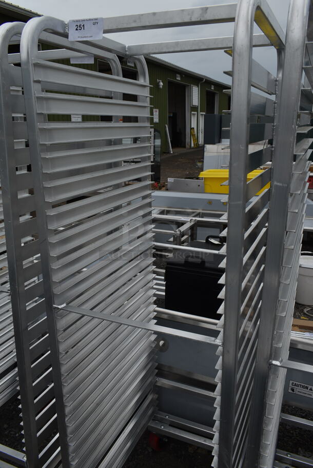 BRAND NEW SCRATCH AND DENT! Channel AXD570 Metal 39 Pan Heavy-Duty End Load Bun / Sheet Pan Rack - Assembled - Image 2 of 3