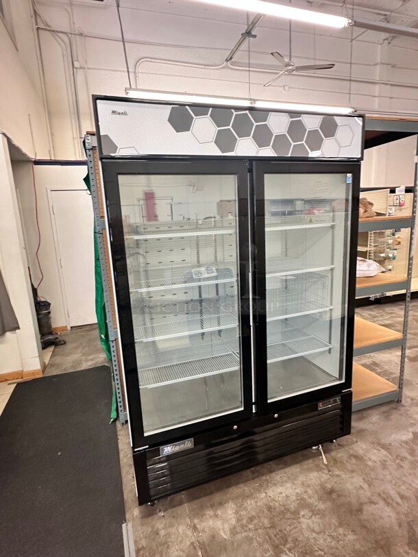 Late Model Migali C-49FM-HCe 54 inch Two Section Glass Door Merchandiser Freezer 115 Volt Working - Image 2 of 7