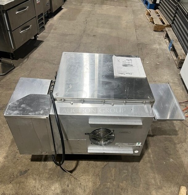 Like New Late Model! 2021 Star Ultra Max Electric Conveyor Oven! With Digital Controls! Working When Removed! MODEL UM1850A 208V 1PH - Image 5 of 10