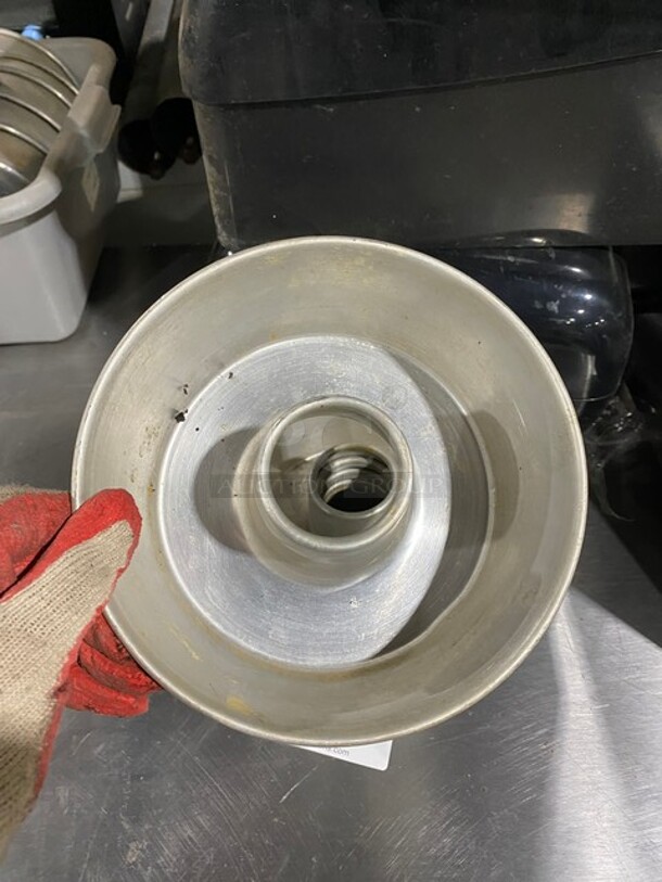 Stainless Steel Cake Molds! 5x Your Bid! - Image 4 of 5