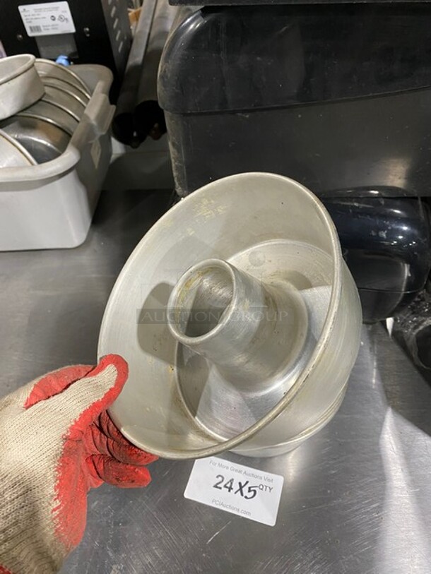 Stainless Steel Cake Molds! 5x Your Bid! - Image 5 of 5