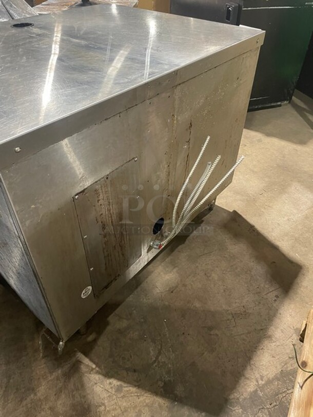 Franke All Stainless Steel Working Table With 2 Underneath Storage Space And Warming Drawer! 120V 1PH - Image 4 of 9