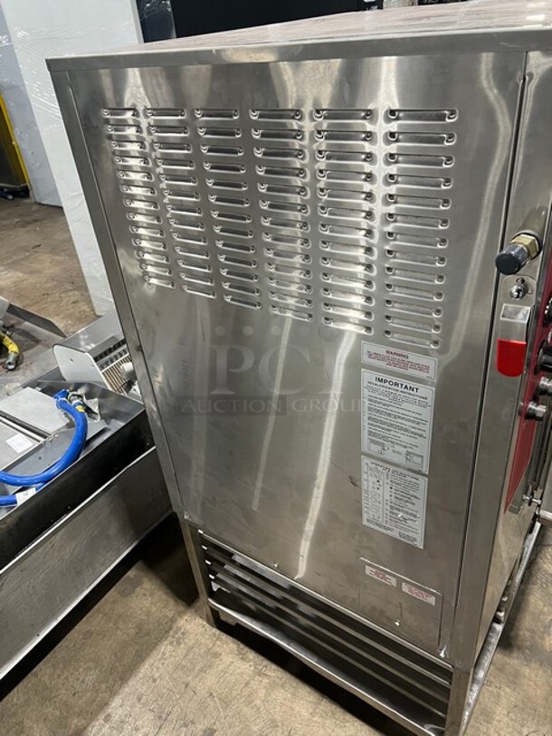 WOW! Blodgett Commercial Electric Powered Single Door Oven/Steamer Combi Oven! With View Through Door! With Metal Oven Racks! With Pan Rack Holder Area Underneath! All Stainless Steel! On Legs! Working When Removed! Model: COS101S SN: 081793HG014S 208V 60HZ 3 Phase - Image 6 of 9
