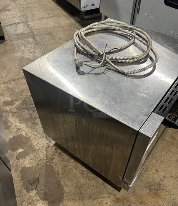 Turbofan Moffat Commercial Countertop Electric Powered Convection Oven! With View Through Door! Metal Oven Racks! All Stainless Steel! Working When Removed! - Image 7 of 10