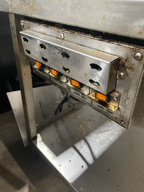 Franke All Stainless Steel Prep/Delivery Counter! With Under The Hood Heat Lamp and Build In Cubby's For Utensils! SN: 307160000534 120V 1PH - Image 9 of 11