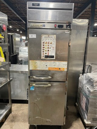 Beverage Air Horizon Series 26 Half Door Reach-In Cooler! On Casters! MODEL HF11HSDEF SN:12202654 115V 1PH