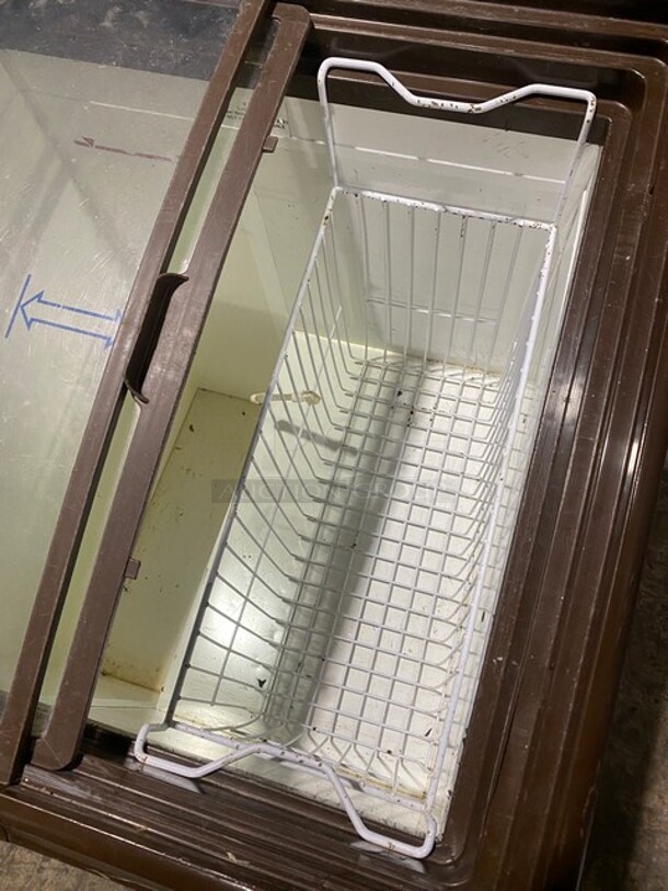 Commercial Freezer Merchandiser w/ 2 Sliding Lids! SN: 03433713 120v 1ph - Image 5 of 9