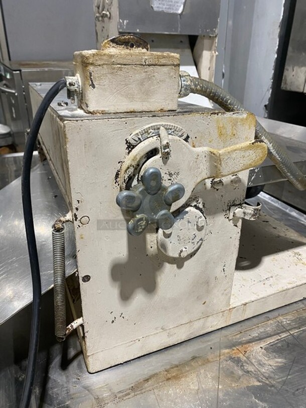 Acme All Stainless Steel Commercial Countertop Dough Sheeter! SN:7-3043 115V 1PH - Image 8 of 11