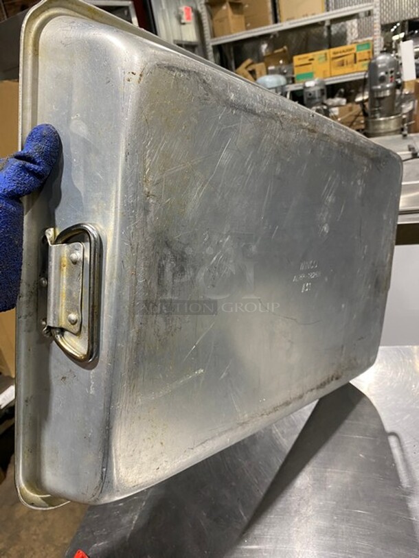Winco Aluminum Roasting Pan! MODEL ALRP1826H - Image 3 of 6