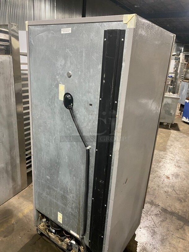 Electrolux Metal Commercial Single Door Reach In Cooler Merchandiser w/ Poly Coated Racks! On Commercial Casters! MODEL KGM220RHY3 SN:WA10801781 115V  - Image 3 of 10