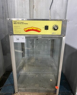 Commercial Electric Countertop Pretzel Warmer And Display Case! MODEL 825