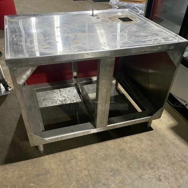 All Stainless Steel Beverage Counter With 2 Door Storage Under! - Image 3 of 9