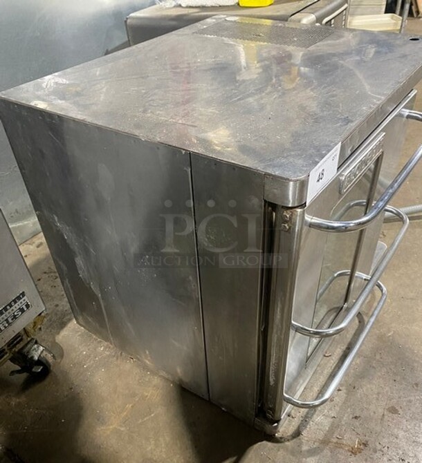 Blodgett Stainless Steel Commercial Electric Powered Half Size Convection Oven w/ View Through Door and Metal Oven Racks! MODEL CTB1 208/230V 1PH  - Image 2 of 10