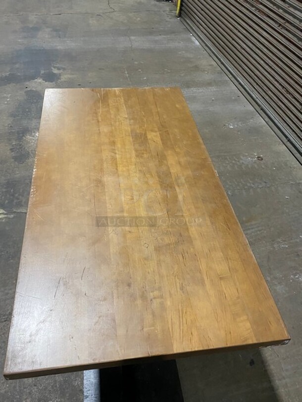 WOW! Full Wood Heavy Duty 30x48 Table With Heavy Duty Metal Base! - Image 4 of 7
