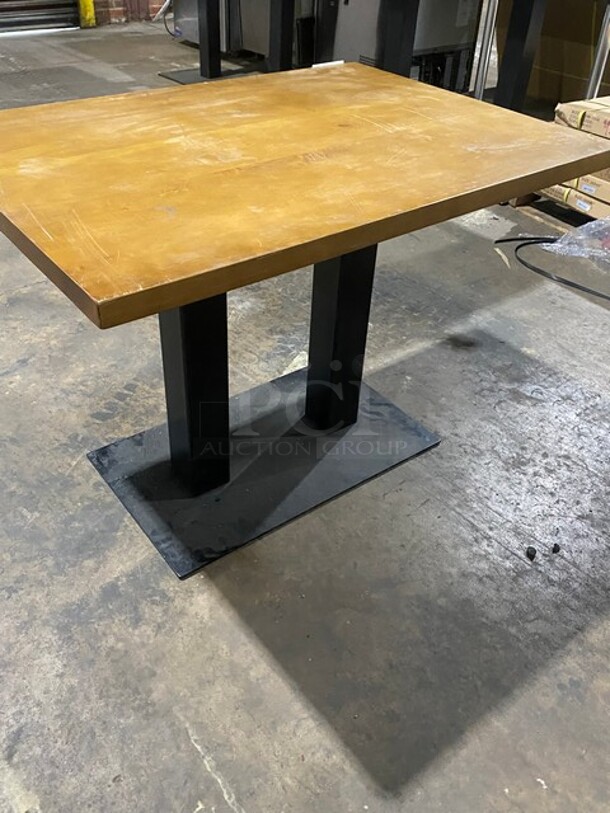 WOW! Full Wood Heavy Duty 30x48 Table With Heavy Duty Metal Base! - Image 3 of 7