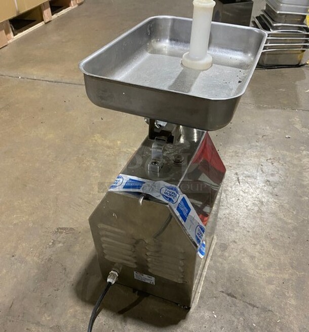 Avantco  Stainless Steel Commercial Countertop #12 Meat Grinder w/ Tray and Pusher! Model MG12 SN:18016617 110V 1PH - Image 3 of 10