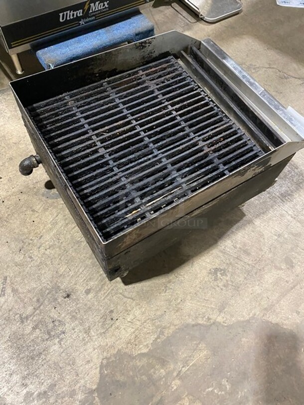 Apw Wyoff Natural Gas Powered Countertop Char Broiler Grill! Working When Removed! - Image 9 of 9