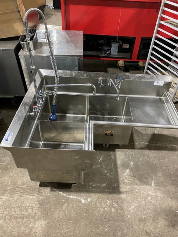Nice! Stradford Smith High Quality All Stainless Steel 3 Compartment Corner Style Sink!  With Drain Board And Faucet & Jet Spray Assembly! - Image 10 of 10