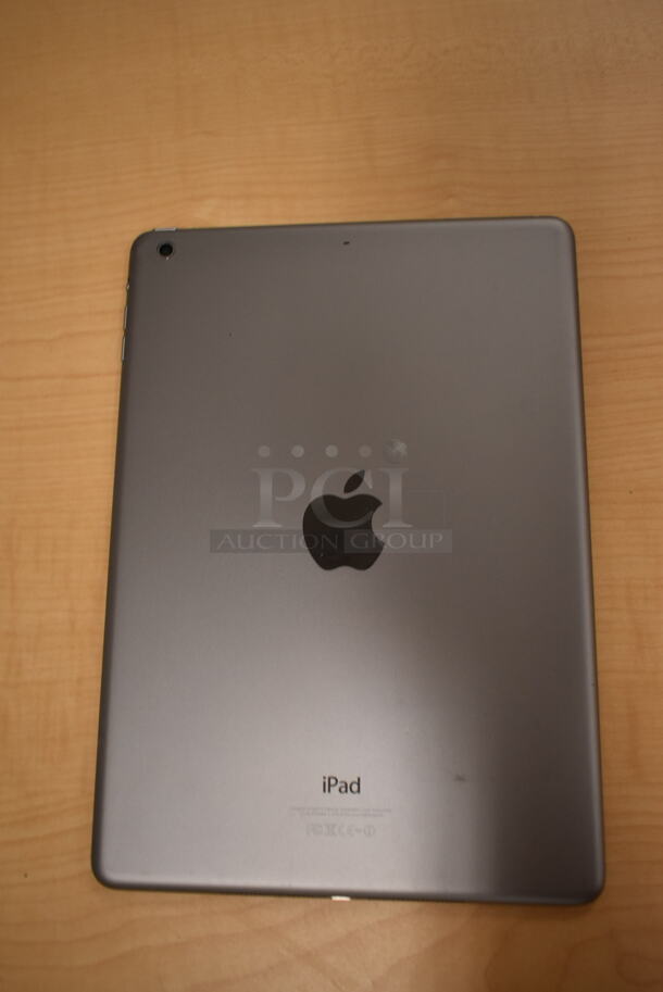 3 Apple A1474 9.7" iPad. 3 Times Your Bid! (front room) - Image 3 of 10