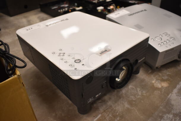 Panasonic PT-D3500U DLP Projector. 120 Volts, 1 Phase. (front room) - Image 2 of 6