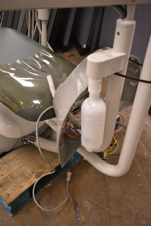 Pelton & Crane SP 30 Dental Exam Chair w/ Pedal and Over Head Light. (front room) - Image 8 of 12