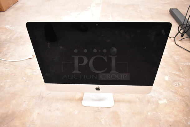 2 Apple A1418 21.5" iMac Desktop All In One Computer. 100-240 Volts, 1 Phase. 2 Times Your Bid! (front room) - Image 2 of 9