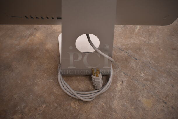 2 Apple A1418 21.5" iMac Desktop All In One Computer. 100-240 Volts, 1 Phase. 2 Times Your Bid! (front room) - Image 7 of 9