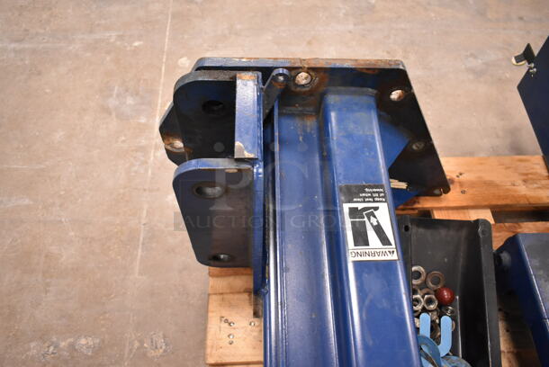 Rotary SPOA88 Metal 7,000 Pound Capacity Lift w/ Extra Parts. 208-230 Volts, 1 Phase. BUYER MUST REMOVE: Bring Tools and Manpower Needed To Remove This Item. (front room) - Image 5 of 12