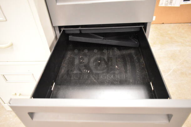 2 Metal Filing Cabinets; 4 Drawer and 3 Drawer. 2 Times Your Bid! 15x26.5x26, 15x22x27. (back room) - Image 4 of 10