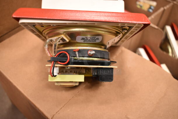 Box of 10 System Sensor SPSRL-BP10 Wall Speaker Strobe. (front room) - Image 4 of 5