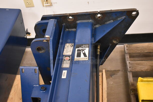 Rotary SPOA88 Metal 7,000 Pound Capacity Lift w/ Extra Parts. 208-230 Volts, 1 Phase. BUYER MUST REMOVE: Bring Tools and Manpower Needed To Remove This Item. (front room) - Image 11 of 12