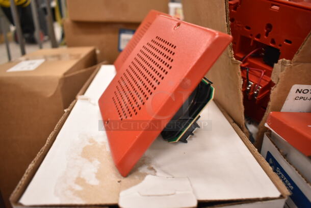 Lot of 6 Various System Sensor Units Including Speaker and Speaker Strobe. (front room) - Image 6 of 11