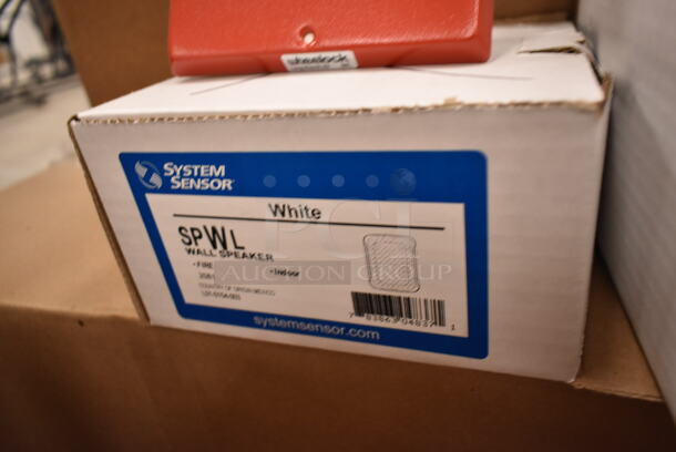 Lot of 6 Various System Sensor Units Including Speaker and Speaker Strobe. (front room) - Image 9 of 11