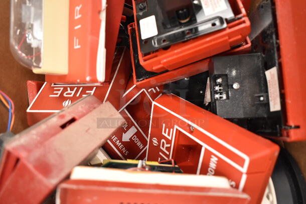 ALL ONE MONEY! Lot of Approximately 25 Fire Alarm Pieces Including Strobes and Speaker Strobes. (front room) - Image 6 of 11